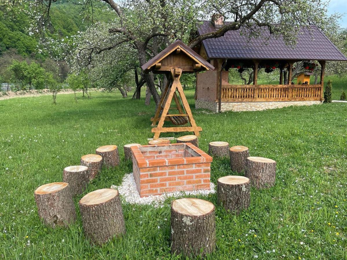 Pensiunea Hai In Maramures Birsana Luaran gambar